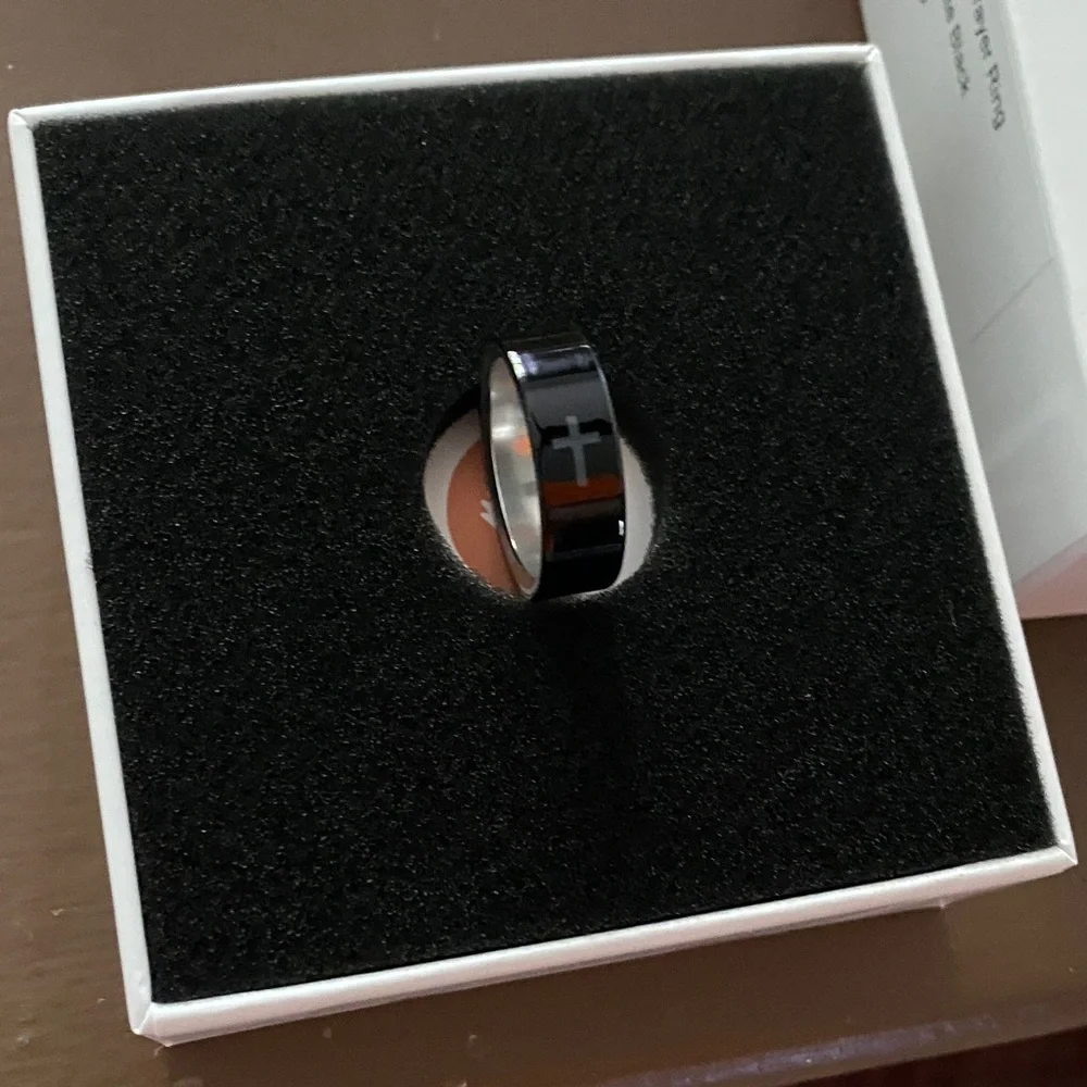 CONFIDEIN Smart Prayer Ring Matte Black Size 9 NWT